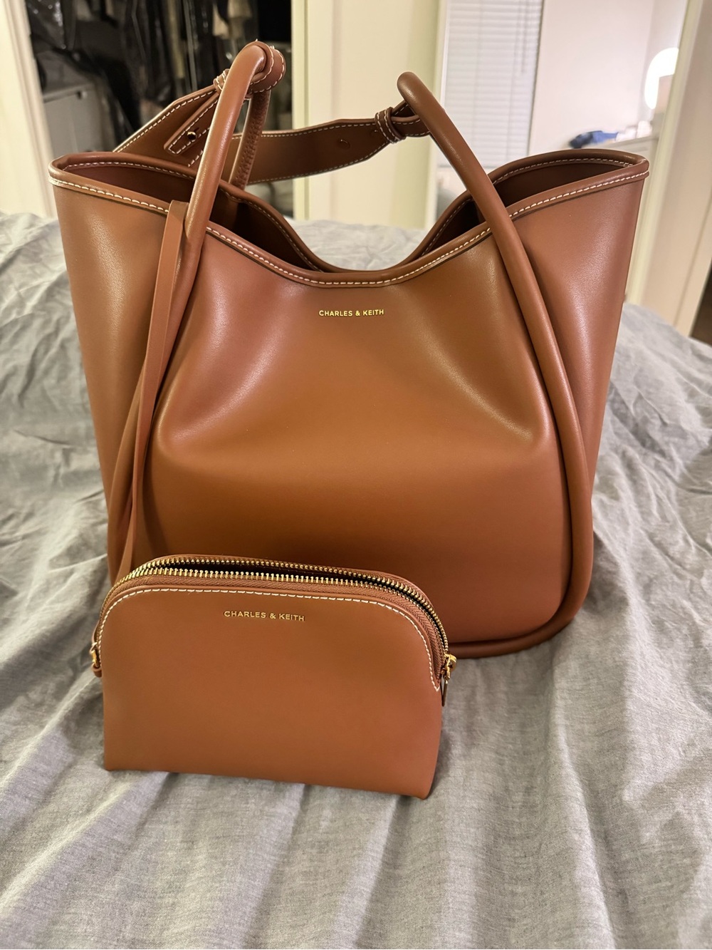 Lyla Tubular Slouchy Tote Bag